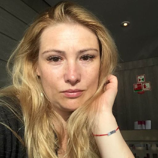 Fotografie ELENA-GABRIELA BOTNAR