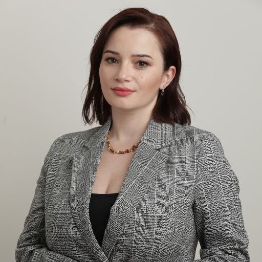 Fotografie MARA DOSINESCU