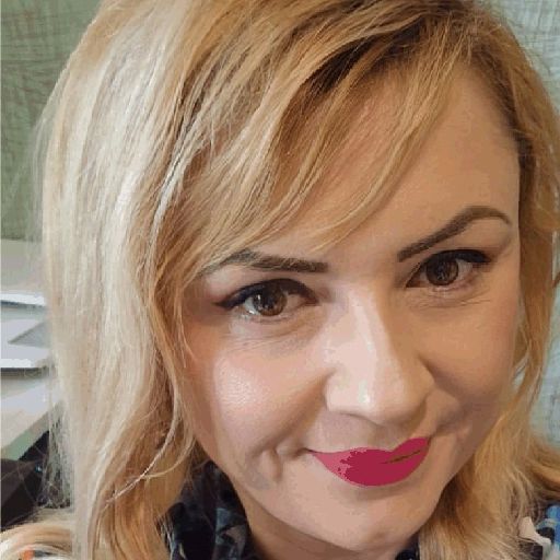 Fotografie Mihaela DRĂGUŞIN