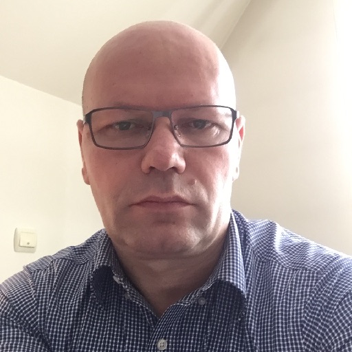 Fotografie Dumitru DRĂGUŢU