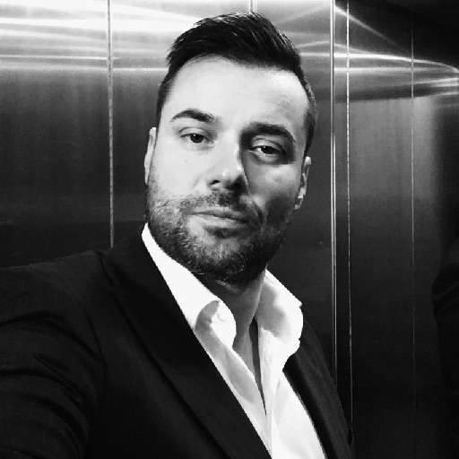 Fotografie Luigi DUMITRESCU