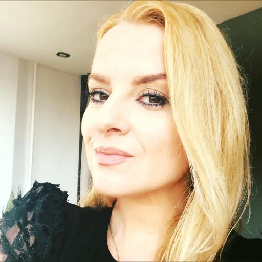 Fotografie EMILIA-TATIANA PREDESCU