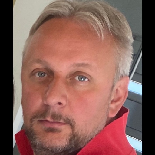 Fotografie Dragoș-Răzvan GAVRA