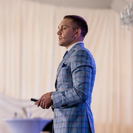 Fotografie Dragoș-Dumitru GHINDĂOANU