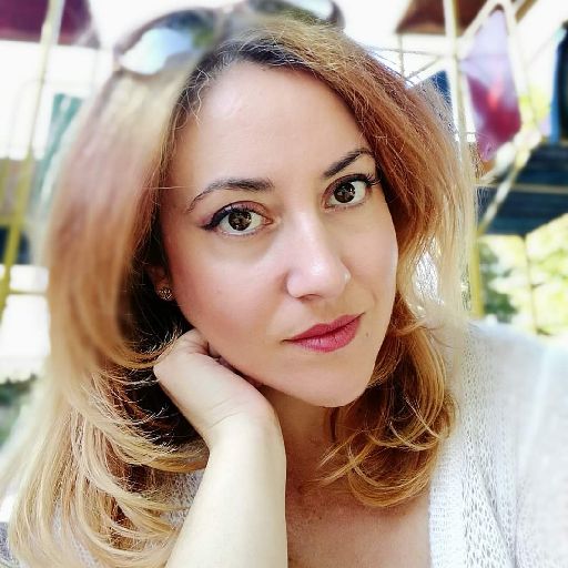 Fotografie Iulia LUŢU