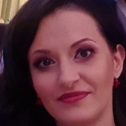 Fotografie Cezara-Maria NICHITA-COSTESCU