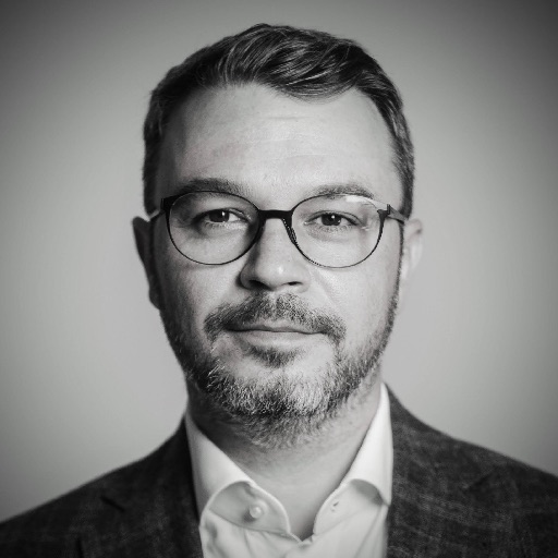 Fotografie Răzvan PETREA