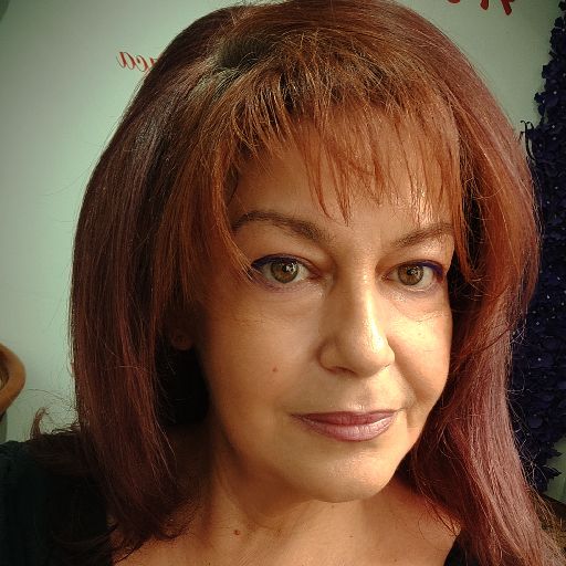 Fotografie ANCA-SORINA POPESCU-CRUCERU