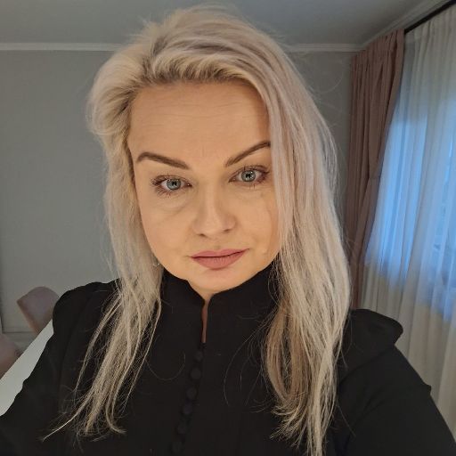 Fotografie GEORGIANA SCHENDER