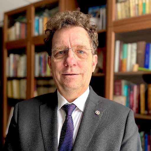 Fotografie Valentin-Horia ȘELARU