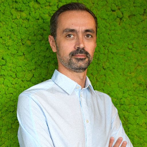 Fotografie VLADIMIR-VICTOR TUDOR